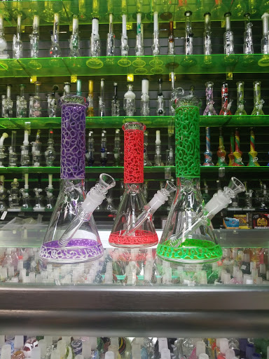 Tobacco Shop «THE GREENMILE VAPE & SMOKE SHOP», reviews and photos, 2014 W Bullard Ave, Fresno, CA 93711, USA