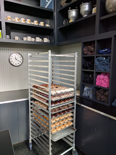 Donut Shop «Mighty-O Donuts Capitol Hill», reviews and photos, 1400 12th Ave, Seattle, WA 98122, USA