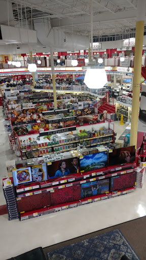 Department Store «BrandsMart USA», reviews and photos, 821 SW Natura Blvd, Deerfield Beach, FL 33441, USA