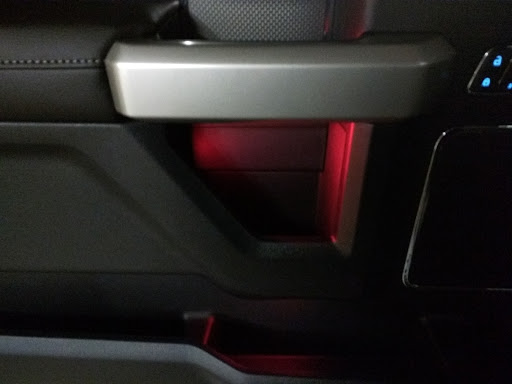 Used Car Dealer «Steve Link Ford Lincoln Inc.», reviews and photos, 916 West St, Grinnell, IA 50112, USA