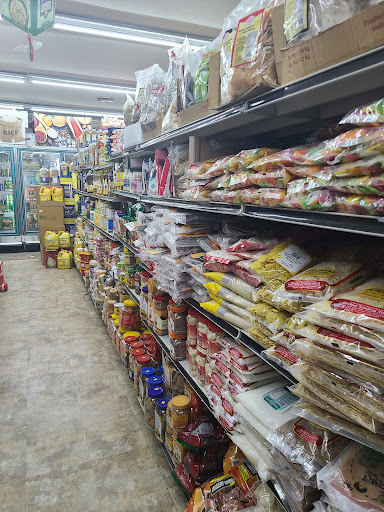 Indian Grocery Store «Best Food Store», reviews and photos, 3405 South 13th Street, Milwaukee, WI 53215, USA