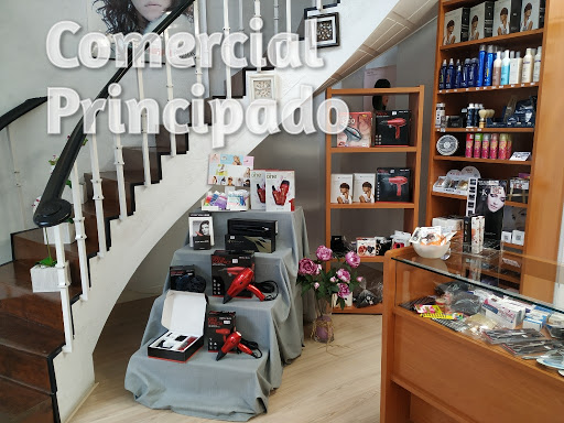 Información y opiniones sobre Comercial de Peluquería Principado de Oviedo