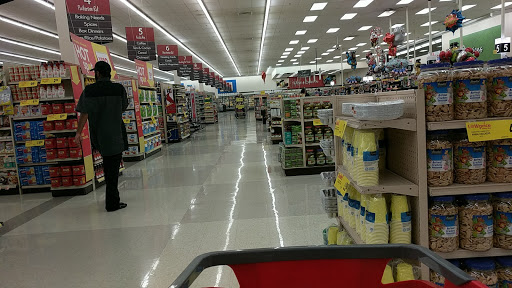 Grocery Store «Shop ‘n’Save», reviews and photos, 175 Flower Valley Shopping Center, Florissant, MO 63033, USA