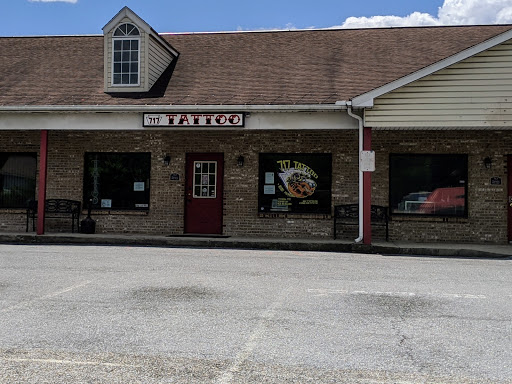 Tattoo Shop «717 Tattoo, Body Piercing, & Tattoo Removal Studio 1», reviews and photos, 313 2nd St, Highspire, PA 17034, USA
