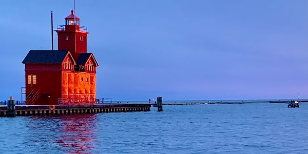 Holland Harbor Lighthouse