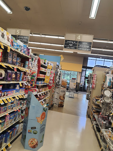 Grocery Store «Safeway», reviews and photos, 15000 NE 24th St, Redmond, WA 98052, USA