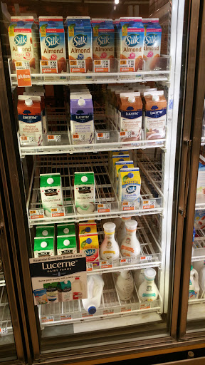 Grocery Store «Star Market», reviews and photos, 795 Providence Hwy, Dedham, MA 02026, USA