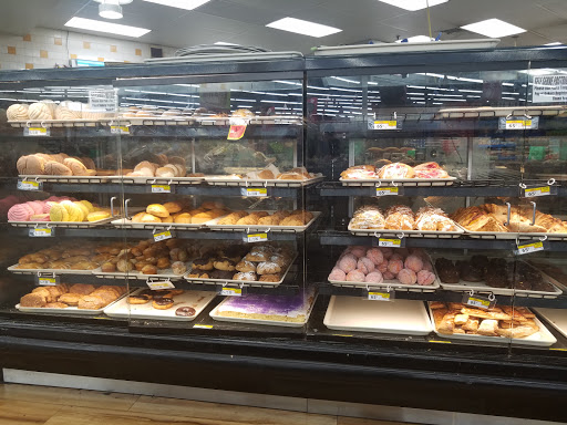 Grocery Store «Superior Grocers», reviews and photos, 1375 N Citrus Ave, Covina, CA 91722, USA