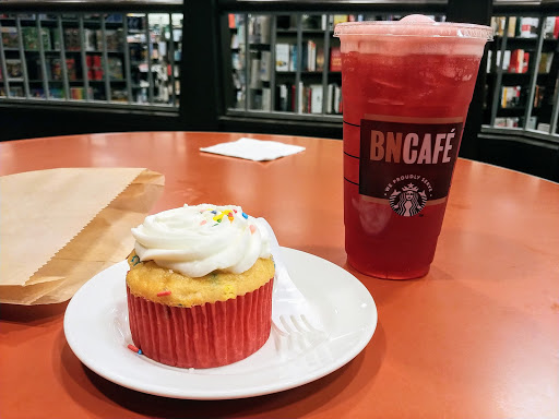 Book Store «Barnes & Noble», reviews and photos, 7707 Bluebonnet Blvd, Baton Rouge, LA 70810, USA