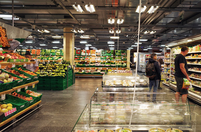 Kommentare und Rezensionen über Coop Supermarkt Unterseen