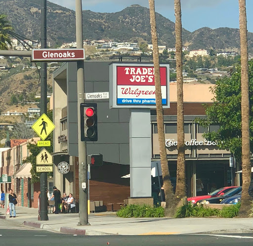 Drug Store «Walgreens», reviews and photos, 105 E Glenoaks Blvd, Glendale, CA 91207, USA