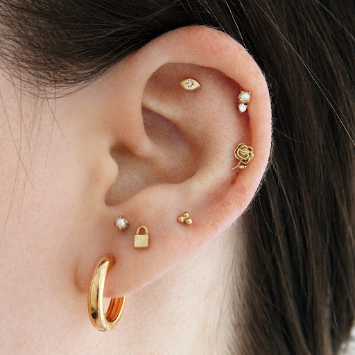 Explore simple hawaii tattoo ideas, creative tattoo ideas in Boston, available at STUDS Back Bay