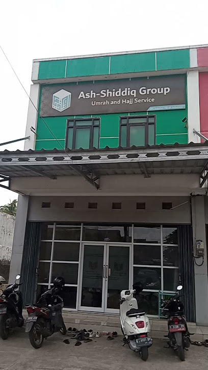 Kantor Baru Travel Ash-Shiddiq ke Palabuan Depan SMAN4 SUBANG