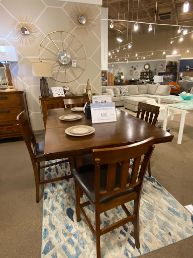 Furniture Store «Ashley Furniture HomeStore», reviews and photos, 2804 Interstate 45 N, Conroe, TX 77303, USA