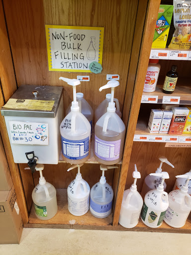 Grocery Store «Red Barn Natural Grocery», reviews and photos, 357 Van Buren St, Eugene, OR 97402, USA