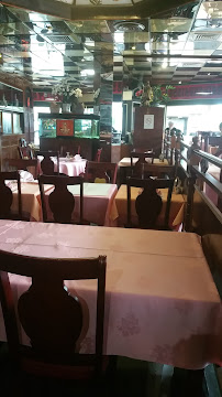 Atmosphère du Restaurant chinois La Jonque Céleste à Montigny-le-Bretonneux - n°5