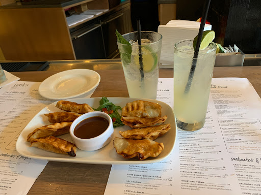 Shopping Mall «Green Spring Station-Shopping», reviews and photos, 10751 Falls Rd, Lutherville, MD 21093, USA