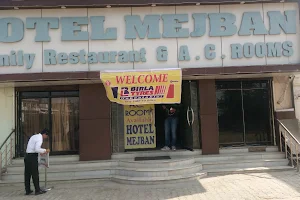 Hotel Mezban image