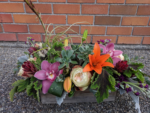 Florist «Mercer Island Florist», reviews and photos, 3006 78th Ave SE, Mercer Island, WA 98040, USA