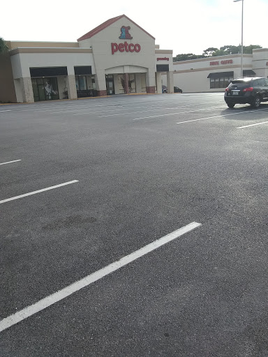 Pet Supply Store «Petco Animal Supplies», reviews and photos, 1670 Airport Blvd #700, Pensacola, FL 32504, USA