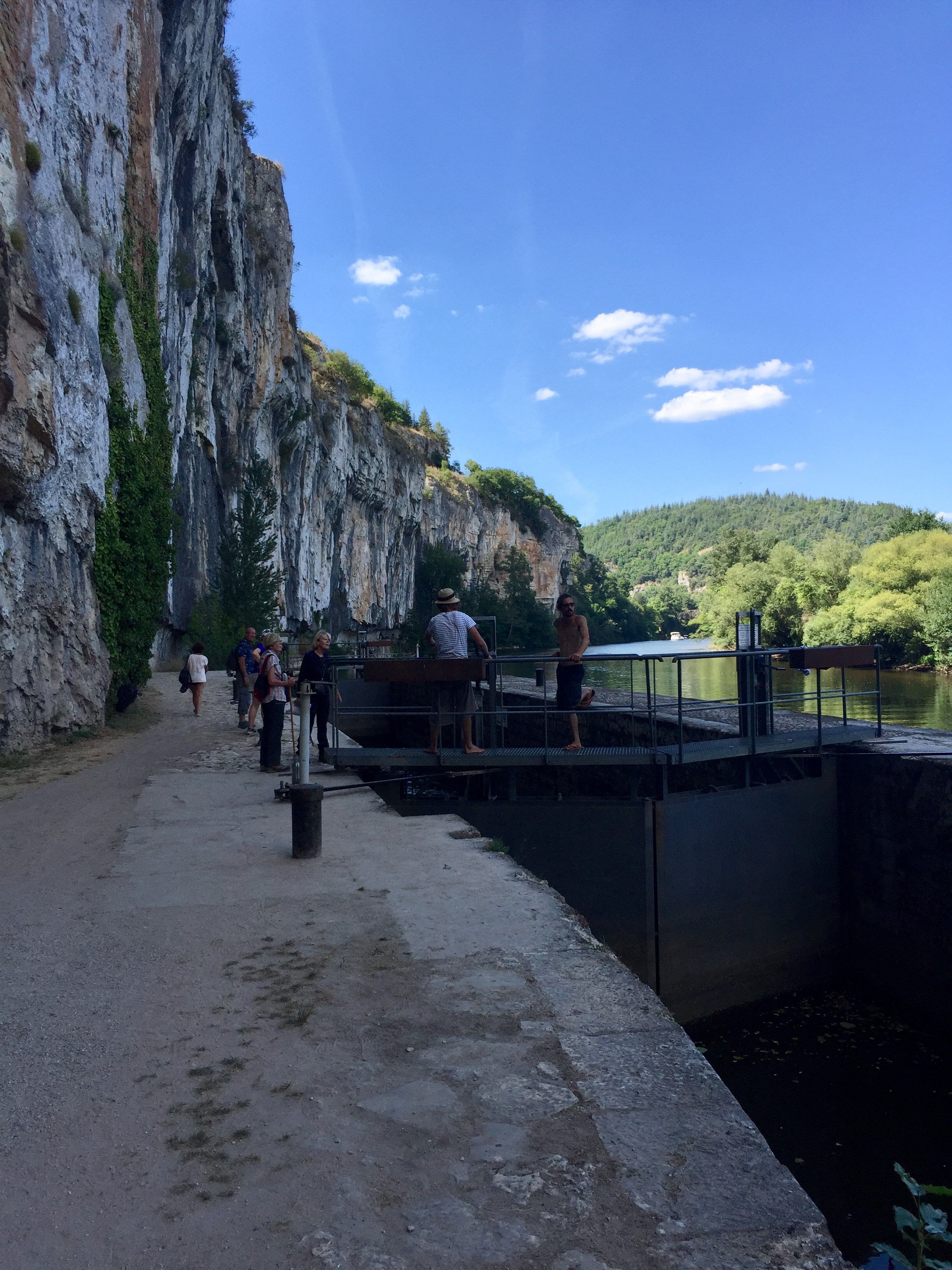 Photo n° 10 de l'avis de Gerard.u fait le 02/08/2018 à 15:56