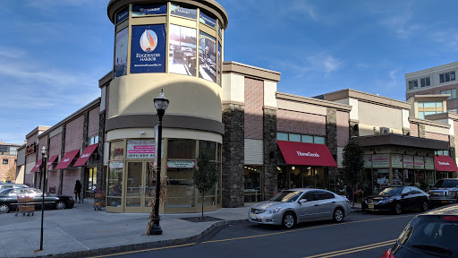 Home Goods Store «Home Goods», reviews and photos, 3 Main St, Edgewater, NJ 07020, USA
