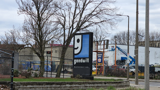 Outlet Store «Morgan Memorial Goodwill Industries», reviews and photos, 1010 Harrison Ave, Boston, MA 02119, USA