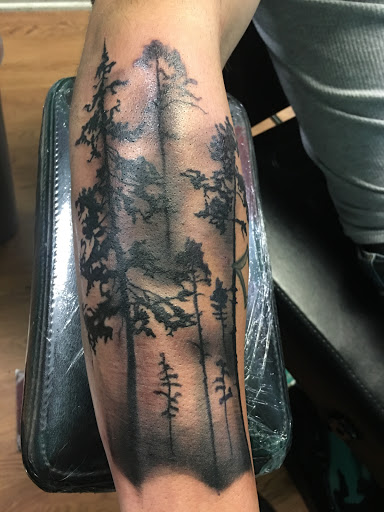 Explore mens memorial tattoo ideas, creative tattoo ideas in Newton, available at Eternal Grafix