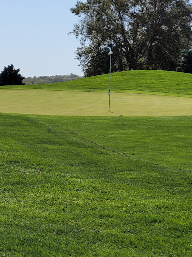 Golf Course «Eagle Hills Golf Course», reviews and photos, 501 Eagle Hills Dr, Papillion, NE 68133, USA