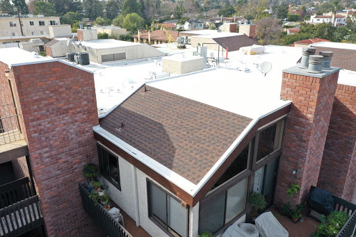 Roofing Contractor «Jobe Roofing Los Angeles», reviews and photos, 3022 W 48th St, Los Angeles, CA 90043, USA