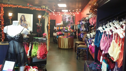 Lingerie Store «The Heavy Hanger by Melons the Complete Bra Shop», reviews and photos, 650 N Carriage Pkwy #105, Wichita, KS 67208, USA