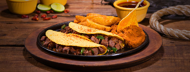 El Papalote Taco & Grill Valle Poniente (Express) - 16 de Septiembre 1005, Palo Blanco, 66236 San Pedro Garza García, N.L., Mexico