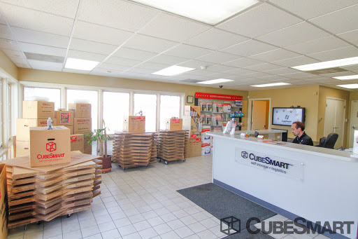 Self-Storage Facility «CubeSmart Self Storage», reviews and photos, 1750 Busse Rd, Elk Grove Village, IL 60007, USA