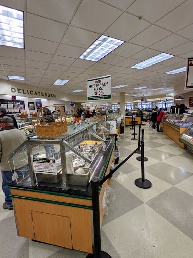 Grocery Store «Adams Fairacre Farms», reviews and photos, 160 Old Post Rd, Wappingers Falls, NY 12590, USA