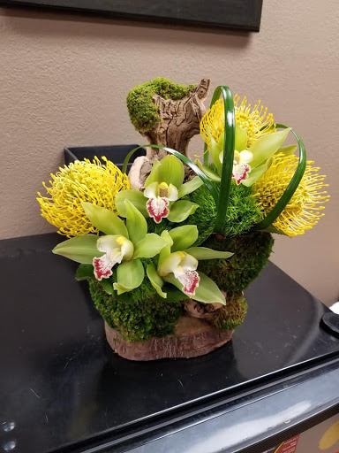 Florist «Tiger Lily Florist», reviews and photos, 10271 S Eastern Ave #113, Henderson, NV 89052, USA