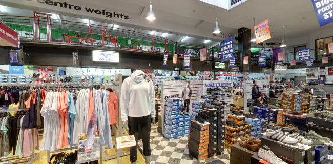 Reviews of Kellys Supermall in Palmerston North - Shoe store