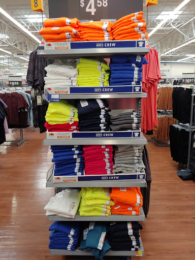 Discount Store «Walmart», reviews and photos, 2140 Bloomingdale Ave, Valrico, FL 33596, USA