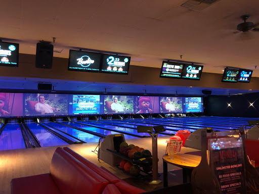 Bowling Alley «Bowlero Centreville», reviews and photos, 13814 Lee Hwy, Centreville, VA 20120, USA