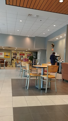 Toyota Dealer «St Charles Toyota», reviews and photos, 2651 E Main St, St Charles, IL 60174, USA