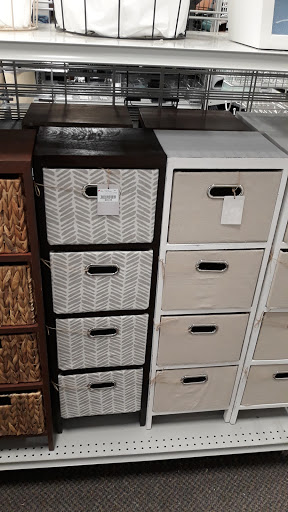 Clothing Store «Burlington Coat Factory», reviews and photos, 7061 W 159th St, Tinley Park, IL 60477, USA