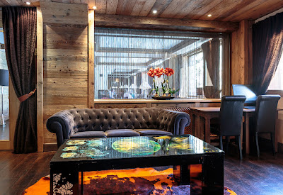 M BAR à Val-d'Isère