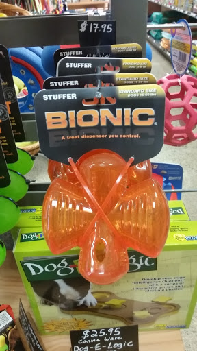 Pet Supply Store «Mud Bay», reviews and photos, 2100 SE 164th Ave, Vancouver, WA 98683, USA