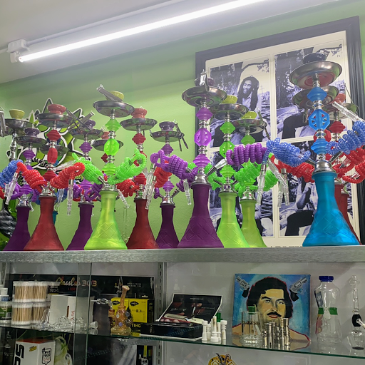 Vaporizer Store «South Side Smoke Shop», reviews and photos, 6240 S Pulaski Rd, Chicago, IL 60629, USA