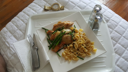 Grocery Store «Foodtown Express of Yonkers», reviews and photos, 772 Palisade Ave, Yonkers, NY 10703, USA