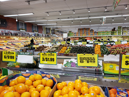 Supermarket «Fruit Tree Farm», reviews and photos, 1500 Sunrise Hwy, Copiague, NY 11726, USA