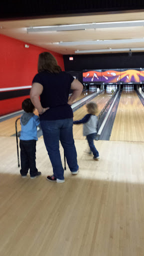 Bowling Alley «AMF Auburn Lanes», reviews and photos, 719 Opelika Rd, Auburn, AL 36830, USA