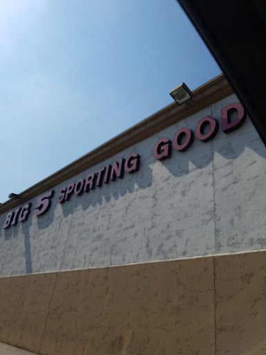 Big 5 Sporting Goods - Pico Rivera, 9426 Whittier Blvd, Pico Rivera, CA 90660, USA, 