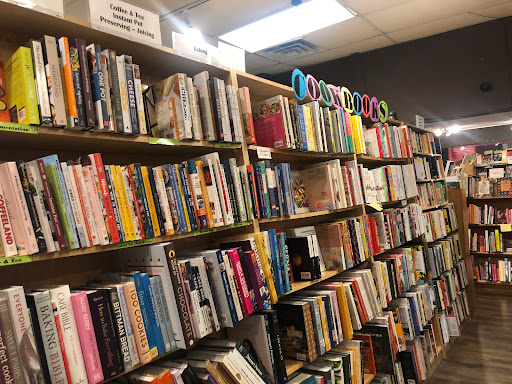 Book Store «Unabridged Bookstore», reviews and photos, 3251 N Broadway St, Chicago, IL 60657, USA