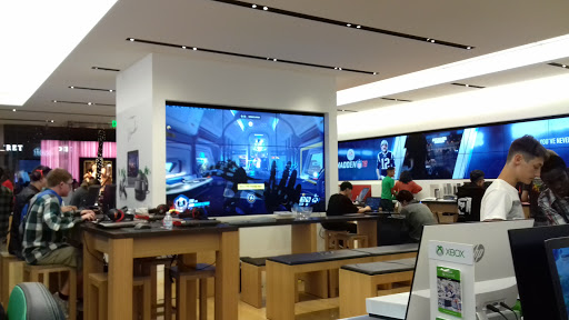 Computer Store «Microsoft Store», reviews and photos, 7007 Friars Rd #860, San Diego, CA 92108, USA