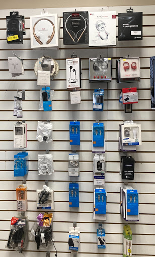 Cell Phone Store «Phone Repair Shop», reviews and photos, 9120 Perrin Beitel Rd, San Antonio, TX 78217, USA